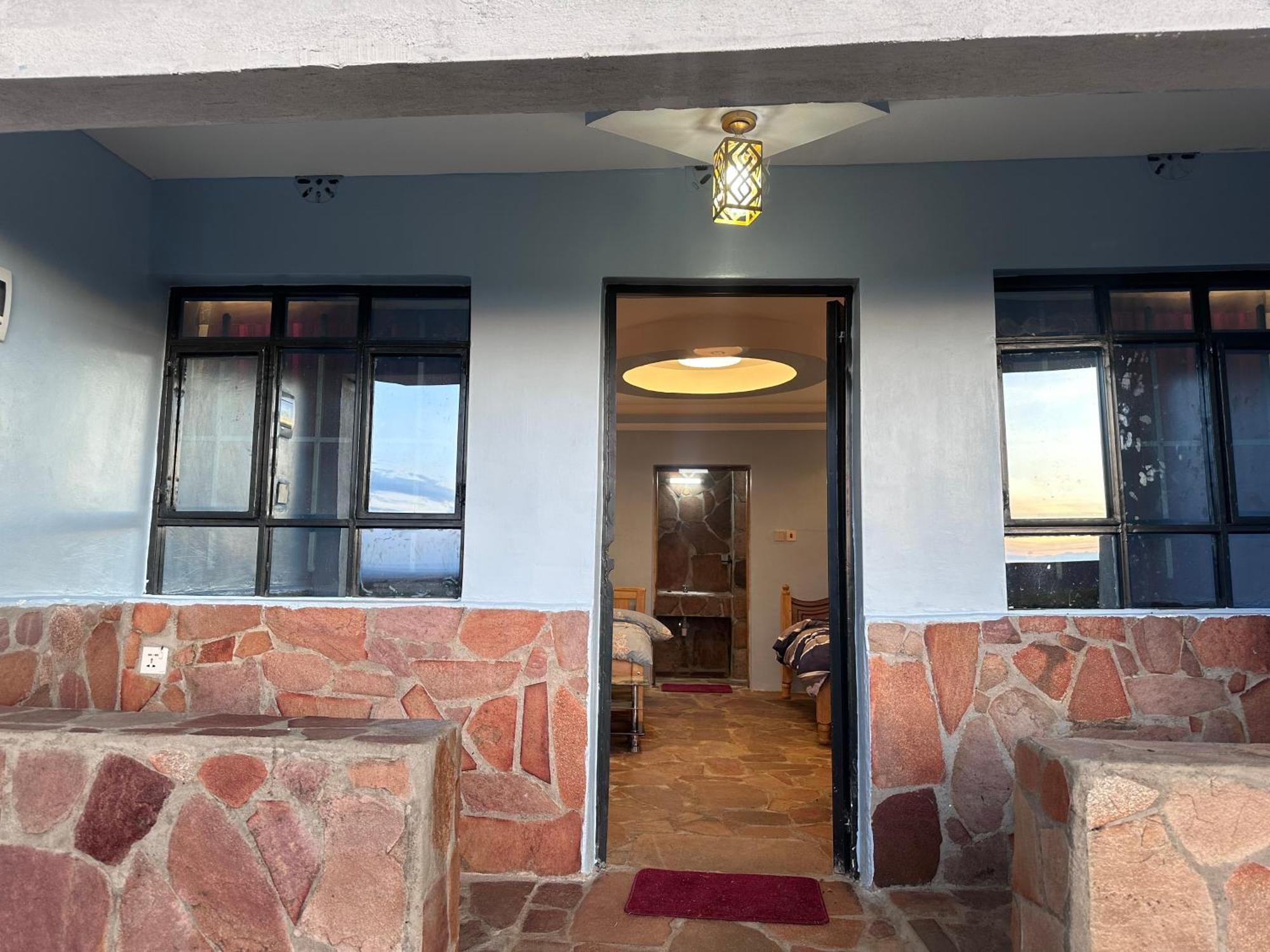 Luluka Guest House Sekenani Bagian luar foto