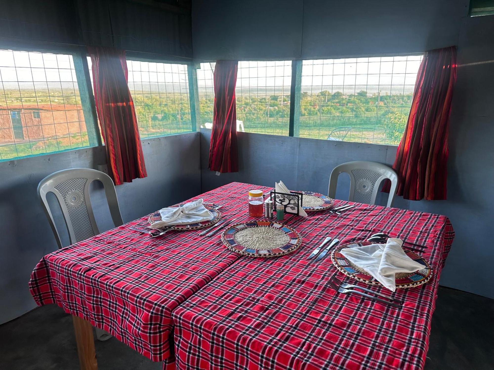 Luluka Guest House Sekenani Bagian luar foto